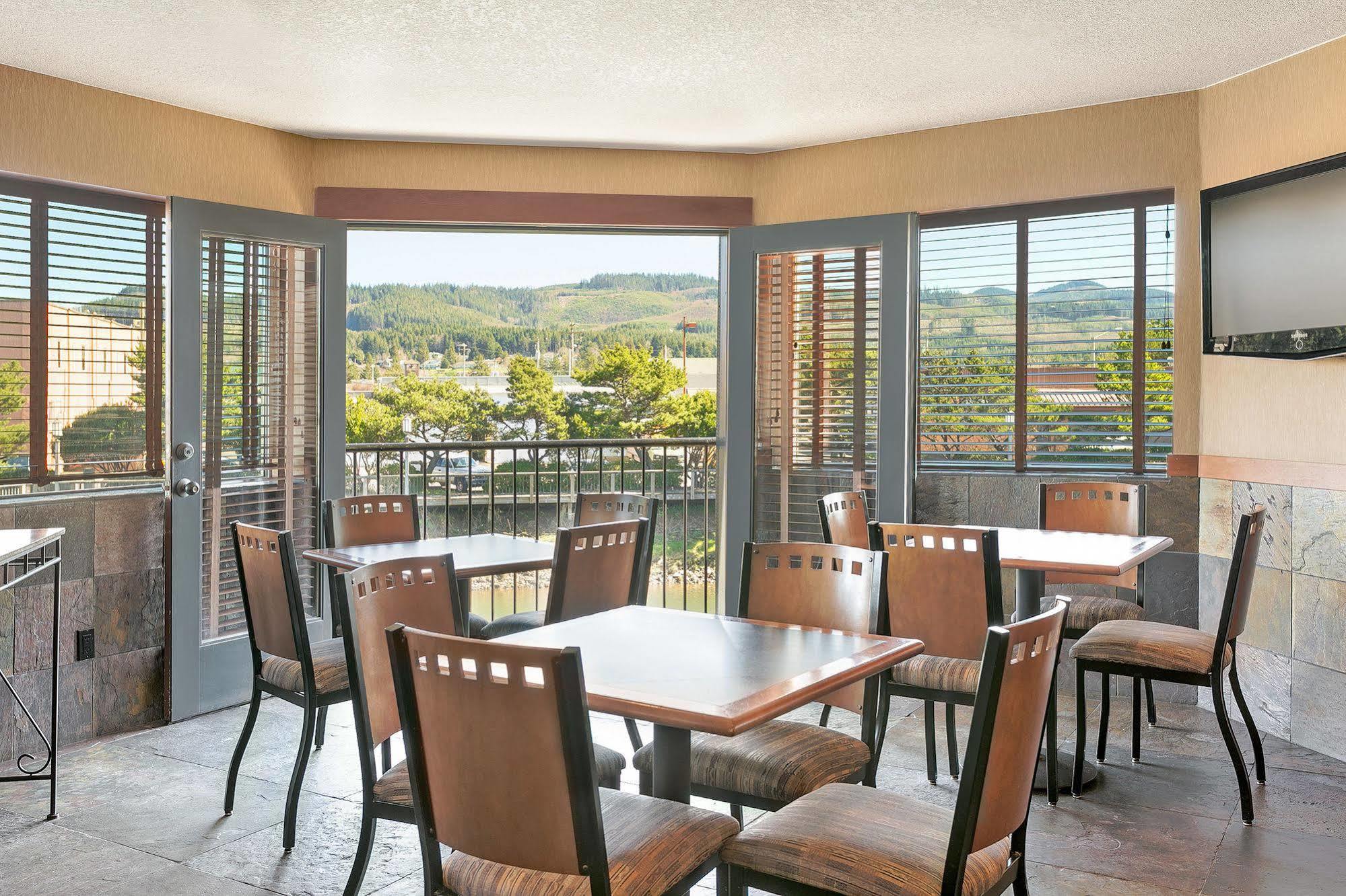 Kathryn Riverfront Inn, Ascend Collection 3* Seaside